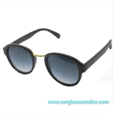 Ultra-Light Fashion Sunglasses (SZ1648)