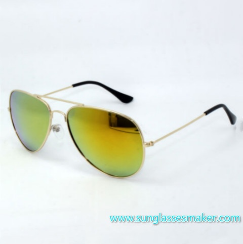 Metal Sunglasses with Gray Mirror Lenses