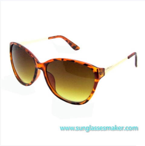 Ultra-Light and UV Protection Fashion Sunglasses (SZ1697-1)